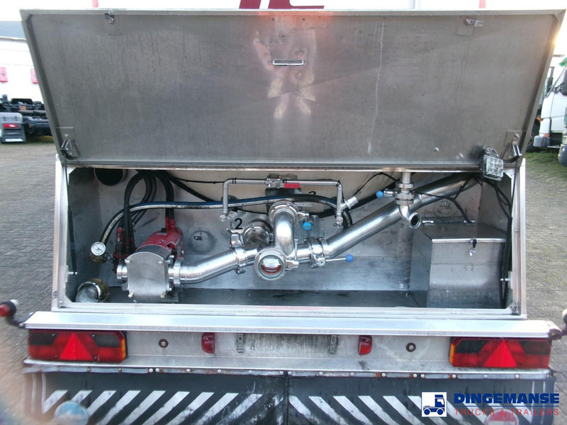 Feldbinder Chemical tank inox 33.5 m3 / 1 comp + pump - Напівпричіп цистерна: фото 5 Feldbinder Chemical tank inox 33.5 m3 / 1 comp + pump - Напівпричіп цистерна: фото 5