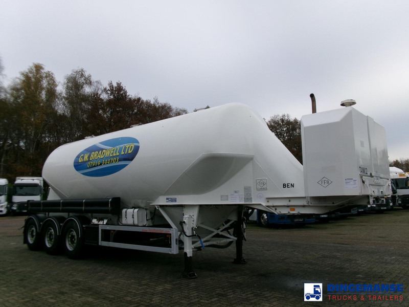 Feldbinder Powder tank alu 40 m3 / 1 comp + compressor - Напівпричіп цистерна: фото 2 Feldbinder Powder tank alu 40 m3 / 1 comp + compressor - Напівпричіп цистерна: фото 2