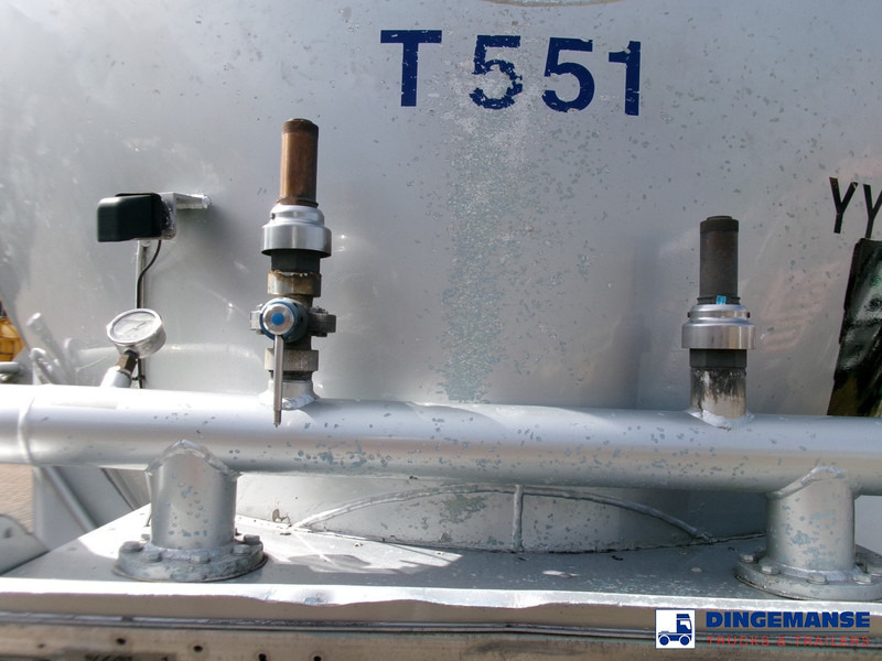 Напівпричіп цистерна Feldbinder Powder tank alu 41 m3 (tipping): фото 13