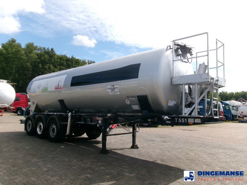 Feldbinder Powder tank alu 41 m3 (tipping) - Напівпричіп цистерна: фото 2 Feldbinder Powder tank alu 41 m3 (tipping) - Напівпричіп цистерна: фото 2