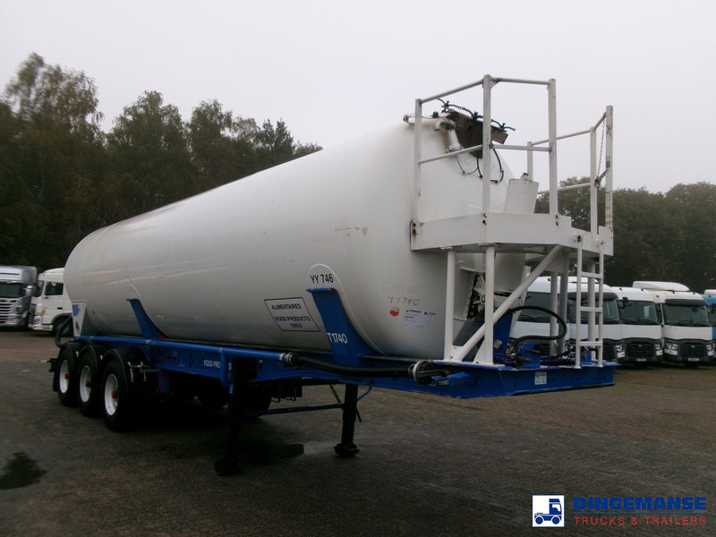 Feldbinder Powder tank alu 41 m3 (tipping) - Напівпричіп цистерна: фото 2 Feldbinder Powder tank alu 41 m3 (tipping) - Напівпричіп цистерна: фото 2