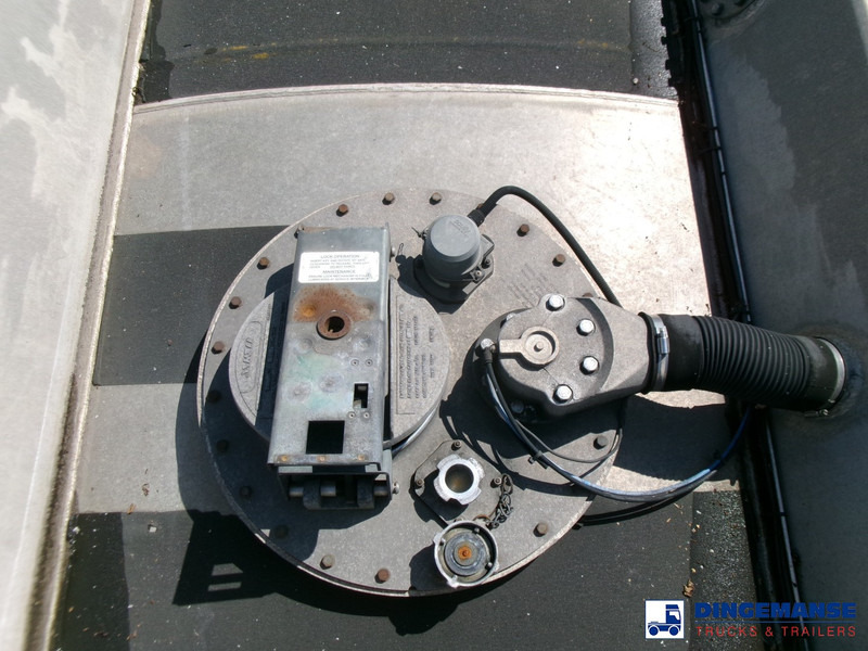 Напівпричіп цистерна Lakeland Fuel tank alu 42.8 m3 / 6 comp + pump: фото 16
