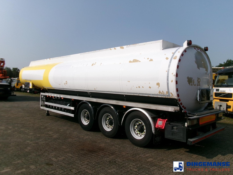 Lakeland Fuel tank alu 43 m3 / 6 comp - Напівпричіп цистерна: фото 3 Lakeland Fuel tank alu 43 m3 / 6 comp - Напівпричіп цистерна: фото 3