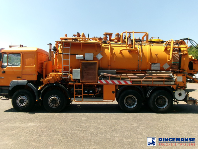 MAN 41.463 8x4 Euro 2 vacuum tank ADR 15 m3 / 2 comp - Асенізатори: фото 5 MAN 41.463 8x4 Euro 2 vacuum tank ADR 15 m3 / 2 comp - Асенізатори: фото 5