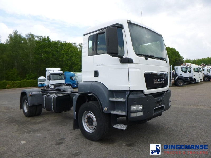 MAN TGS 19.360 4X2 BBS manual Euro 2 chassis + PTO - Вантажівка шасі: фото 2 MAN TGS 19.360 4X2 BBS manual Euro 2 chassis + PTO - Вантажівка шасі: фото 2