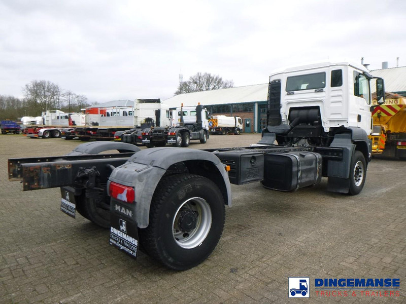MAN TGS 19.360 4X2 BBS manual Euro 2 chassis + PTO - Вантажівка шасі: фото 4 MAN TGS 19.360 4X2 BBS manual Euro 2 chassis + PTO - Вантажівка шасі: фото 4