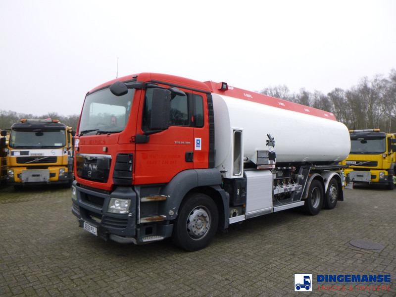 MAN TGS 26.320 6X2 RHD fuel tank 20 m3 / 4 comp - Вантажівка цистерна: фото 1 MAN TGS 26.320 6X2 RHD fuel tank 20 m3 / 4 comp - Вантажівка цистерна: фото 1