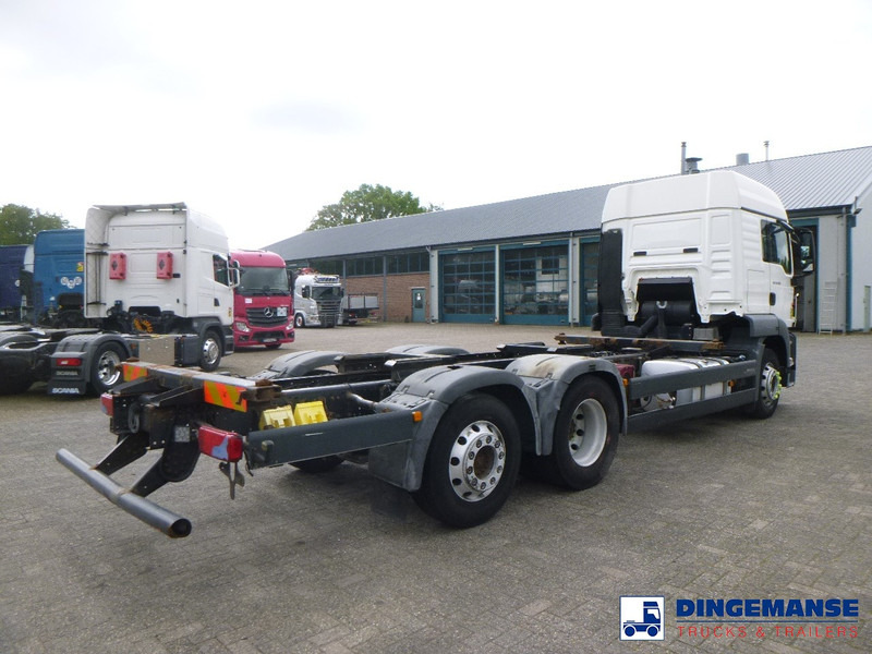 MAN TGS 26.360 Euro 5 6x2 chassis 20 ft + ADR - Вантажівка шасі: фото 4 MAN TGS 26.360 Euro 5 6x2 chassis 20 ft + ADR - Вантажівка шасі: фото 4