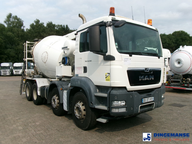 MAN TGS 32.360 8X4 Euro 6 Liebherr concrete mixer 8 m3 + belt - Автобетонозмішувач: фото 2 MAN TGS 32.360 8X4 Euro 6 Liebherr concrete mixer 8 m3 + belt - Автобетонозмішувач: фото 2