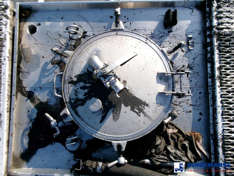 Напівпричіп цистерна Magyar Bitumen tank inox 31 m3 / 1 comp + ADR: фото 16 Напівпричіп цистерна Magyar Bitumen tank inox 31 m3 / 1 comp + ADR: фото 16