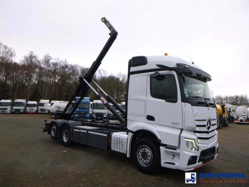 Mercedes-Benz Actros 2843 6x2 Hyva container hook 20t - Гаковий мультиліфт вантажівка: фото 2 Mercedes-Benz Actros 2843 6x2 Hyva container hook 20t - Гаковий мультиліфт вантажівка: фото 2