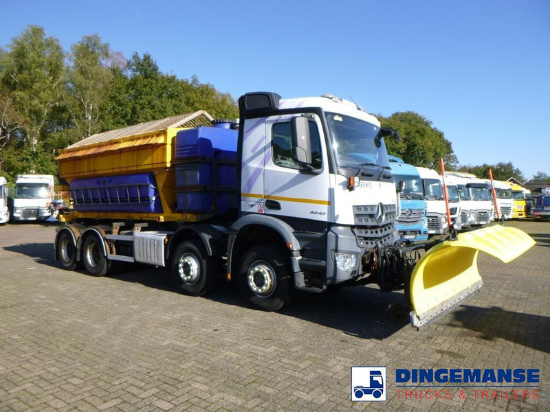 Mercedes-Benz Arocs 3240 8x4 RHD Schmidt snow plough / gritter - Снігоприбиральна машина: фото 2 Mercedes-Benz Arocs 3240 8x4 RHD Schmidt snow plough / gritter - Снігоприбиральна машина: фото 2
