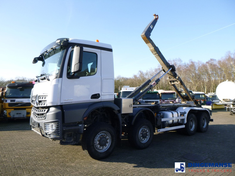 Mercedes-Benz Arocs 4545 8x8 AJK container hook 25 t - Гаковий мультиліфт вантажівка: фото 1 Mercedes-Benz Arocs 4545 8x8 AJK container hook 25 t - Гаковий мультиліфт вантажівка: фото 1