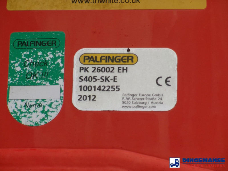 Вантажівка з маніпулятором Mercedes-Benz Axor 2529 6x2 RHD + Palfinger PK26002 EH crane: фото 16