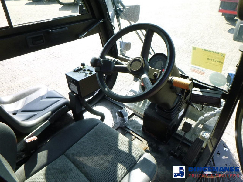 Підмітально-прибиральна машина Nilfisk City Ranger CR3500 sweeper: фото 10 Підмітально-прибиральна машина Nilfisk City Ranger CR3500 sweeper: фото 10