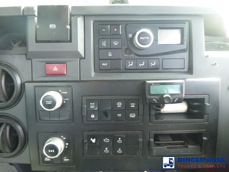 Самоскид вантажівка Renault K 430 8x4 RHD tipper: фото 14