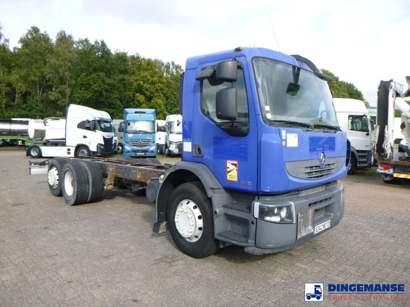 Renault Premium 320 dxi 6x2 chassis ADR - Вантажівка цистерна: фото 2 Renault Premium 320 dxi 6x2 chassis ADR - Вантажівка цистерна: фото 2