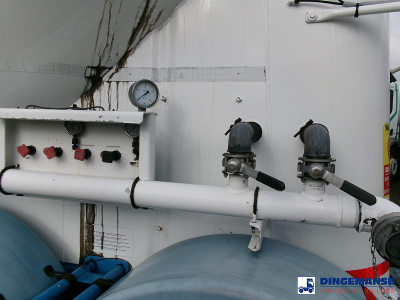 SPITZER Powder tank alu 37 m3 / 1 comp - Напівпричіп цистерна: фото 5 SPITZER Powder tank alu 37 m3 / 1 comp - Напівпричіп цистерна: фото 5