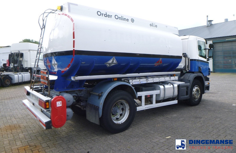 Scania P 230 DB 4x2 RHD fuel tank 12.4 m3 / 4 comp - Вантажівка цистерна: фото 4 Scania P 230 DB 4x2 RHD fuel tank 12.4 m3 / 4 comp - Вантажівка цистерна: фото 4