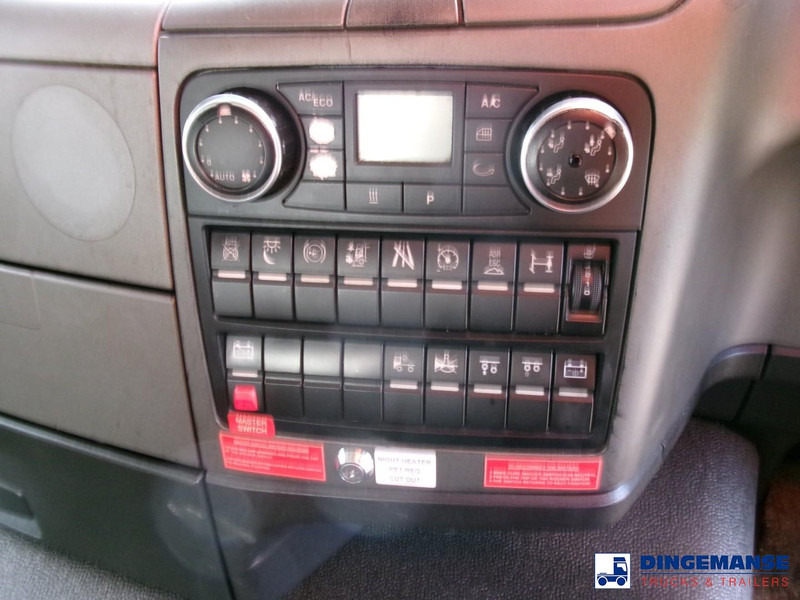 Тягач MAN TGS 24.460 6X2 RHD Euro 6 + ADR: фото 16 Тягач MAN TGS 24.460 6X2 RHD Euro 6 + ADR: фото 16