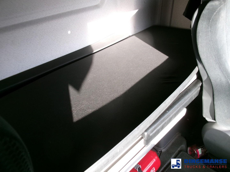 Тягач MAN TGS 24.460 6X2 RHD Euro 6 + ADR: фото 20 Тягач MAN TGS 24.460 6X2 RHD Euro 6 + ADR: фото 20