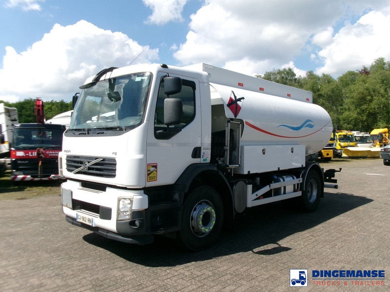 Volvo FE 260 4x2 dxi fuel tank 13.3 m3 / 4 comp / ADR 21-06-2024 - Вантажівка цистерна: фото 1 Volvo FE 260 4x2 dxi fuel tank 13.3 m3 / 4 comp / ADR 21-06-2024 - Вантажівка цистерна: фото 1