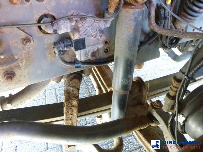 Volvo FE 300 6X4 Whale vacuum tank 10.2 m3 - Асенізатори: фото 5 Volvo FE 300 6X4 Whale vacuum tank 10.2 m3 - Асенізатори: фото 5