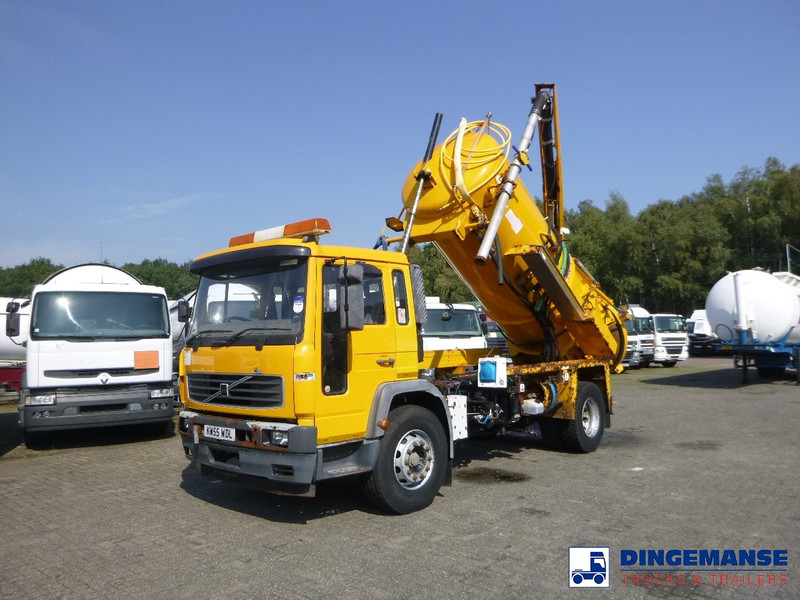 Volvo FL6 4x2 RHD Whale vacuum tank 8 m3 - Асенізатори: фото 1 Volvo FL6 4x2 RHD Whale vacuum tank 8 m3 - Асенізатори: фото 1