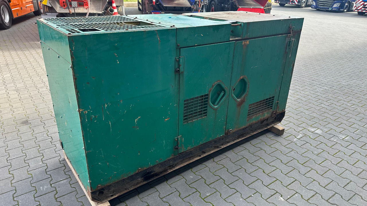 ATLAS Copco QAS 60 Kd BJ 1990 kVA 50 Elektro Stromgenerator Stromaggregat Notstrom - Електричний генератор: фото 4 ATLAS Copco QAS 60 Kd BJ 1990 kVA 50 Elektro Stromgenerator Stromaggregat Notstrom - Електричний генератор: фото 4