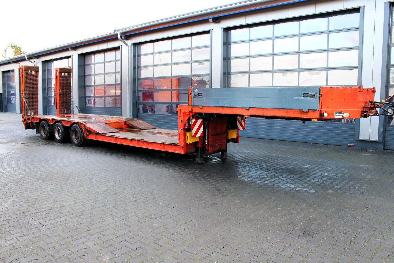 Langendorf 3-Achs SATBUE30-37 Tiefbett Tieflader+Rampen+TÜV - Низькорамна платформа напівпричіп: фото 1 Langendorf 3-Achs SATBUE30-37 Tiefbett Tieflader+Rampen+TÜV - Низькорамна платформа напівпричіп: фото 1