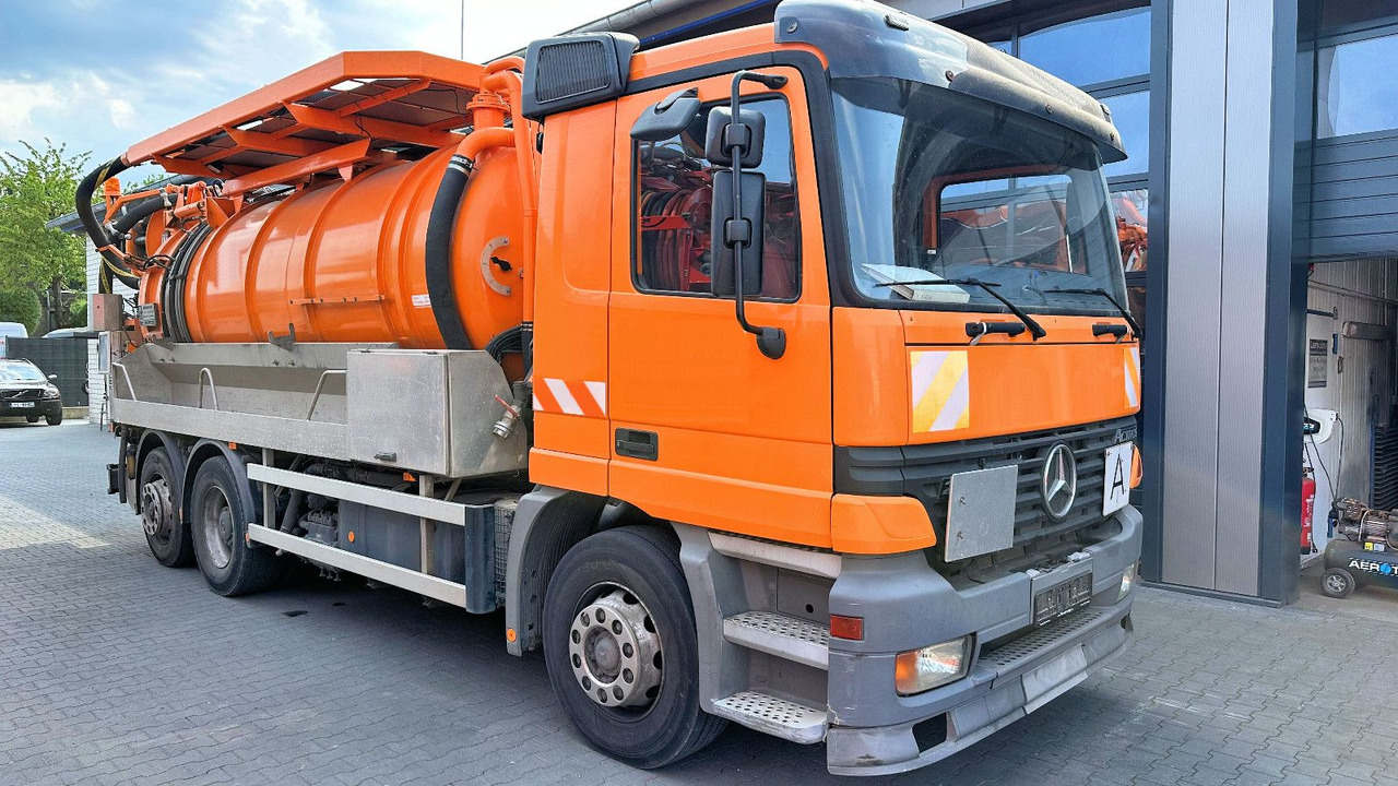 Mercedes-Benz Actros 2540 6x2 Küller/Kroll 13m³ HD-KOMBI - Асенізатори: фото 1 Mercedes-Benz Actros 2540 6x2 Küller/Kroll 13m³ HD-KOMBI - Асенізатори: фото 1