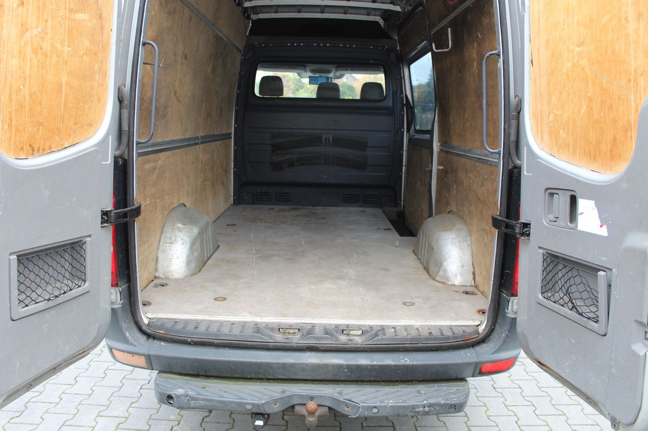 Volkswagen Crafter 2.5 TDI Kasten 3,5 t + AHK, Klima, - Суцільнометалевий фургон: фото 5 Volkswagen Crafter 2.5 TDI Kasten 3,5 t + AHK, Klima, - Суцільнометалевий фургон: фото 5