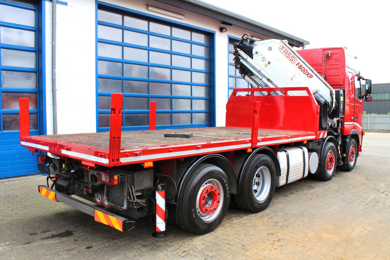 Volvo 480 8x2 Pritsche + FASSI F800XP Kran 6x - Бортова вантажівка/ Платформа, Вантажівка з маніпулятором: фото 2 Volvo 480 8x2 Pritsche + FASSI F800XP Kran 6x - Бортова вантажівка/ Платформа, Вантажівка з маніпулятором: фото 2
