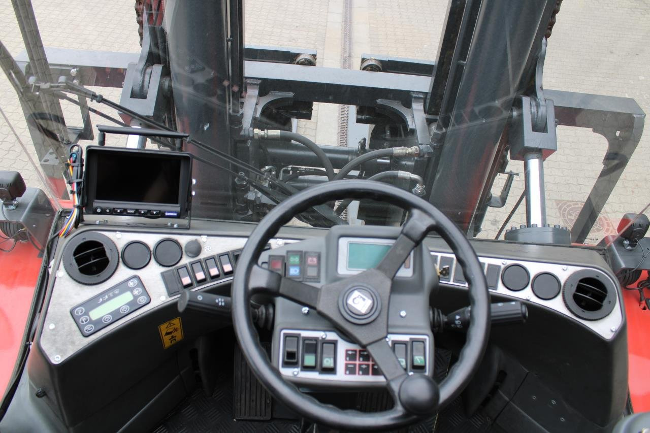 Kalmar DCD200-12LB - Дизельний навантажувач: фото 4 Kalmar DCD200-12LB - Дизельний навантажувач: фото 4