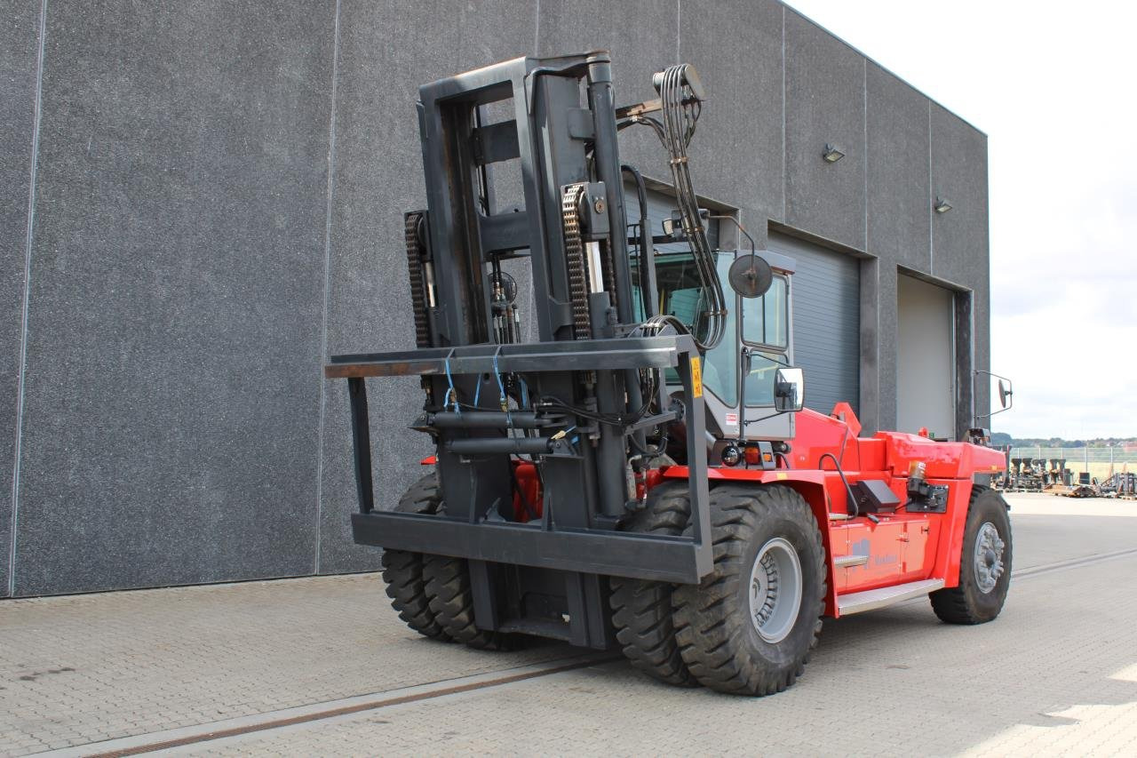 Kalmar DCF330-12LB - Дизельний навантажувач: фото 2 Kalmar DCF330-12LB - Дизельний навантажувач: фото 2