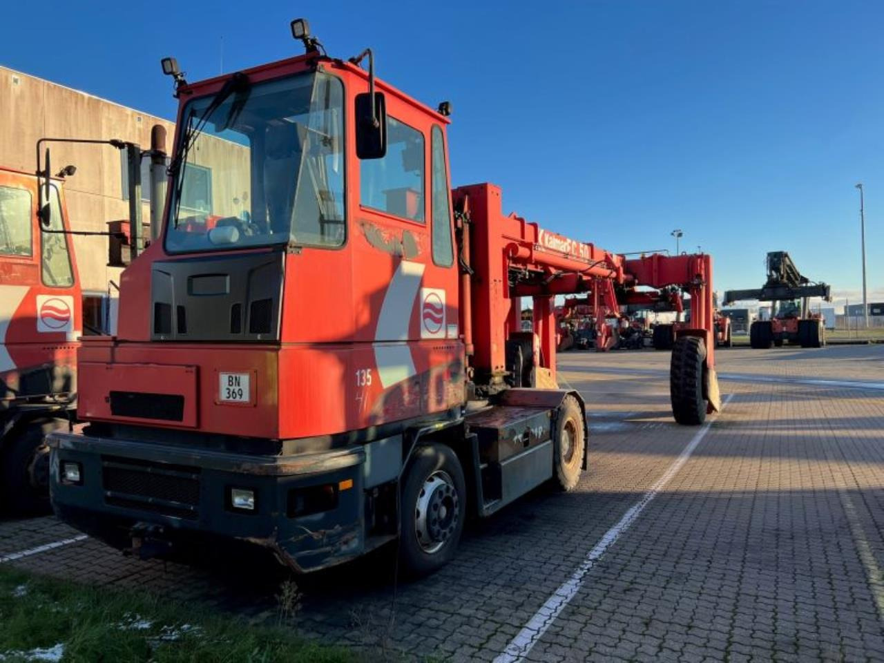 Kalmar TT618 - Термінальний трактор: фото 2 Kalmar TT618 - Термінальний трактор: фото 2
