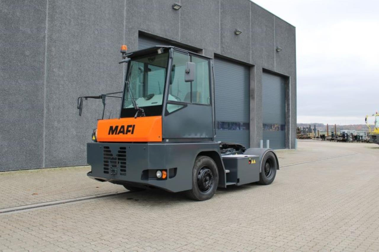 Mafi MT25 - Термінальний трактор: фото 2 Mafi MT25 - Термінальний трактор: фото 2