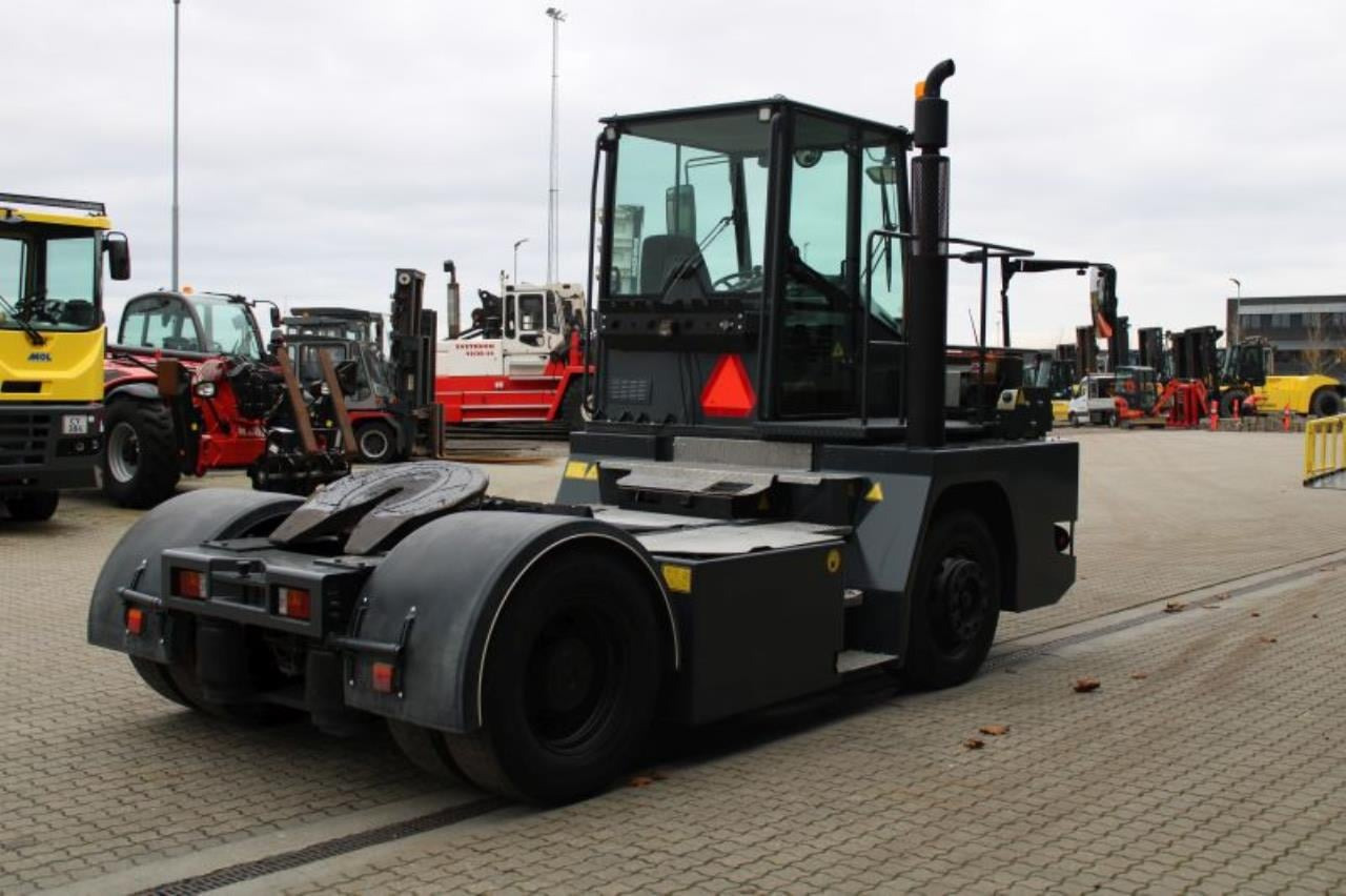 Mafi MT25 - Термінальний трактор: фото 3 Mafi MT25 - Термінальний трактор: фото 3