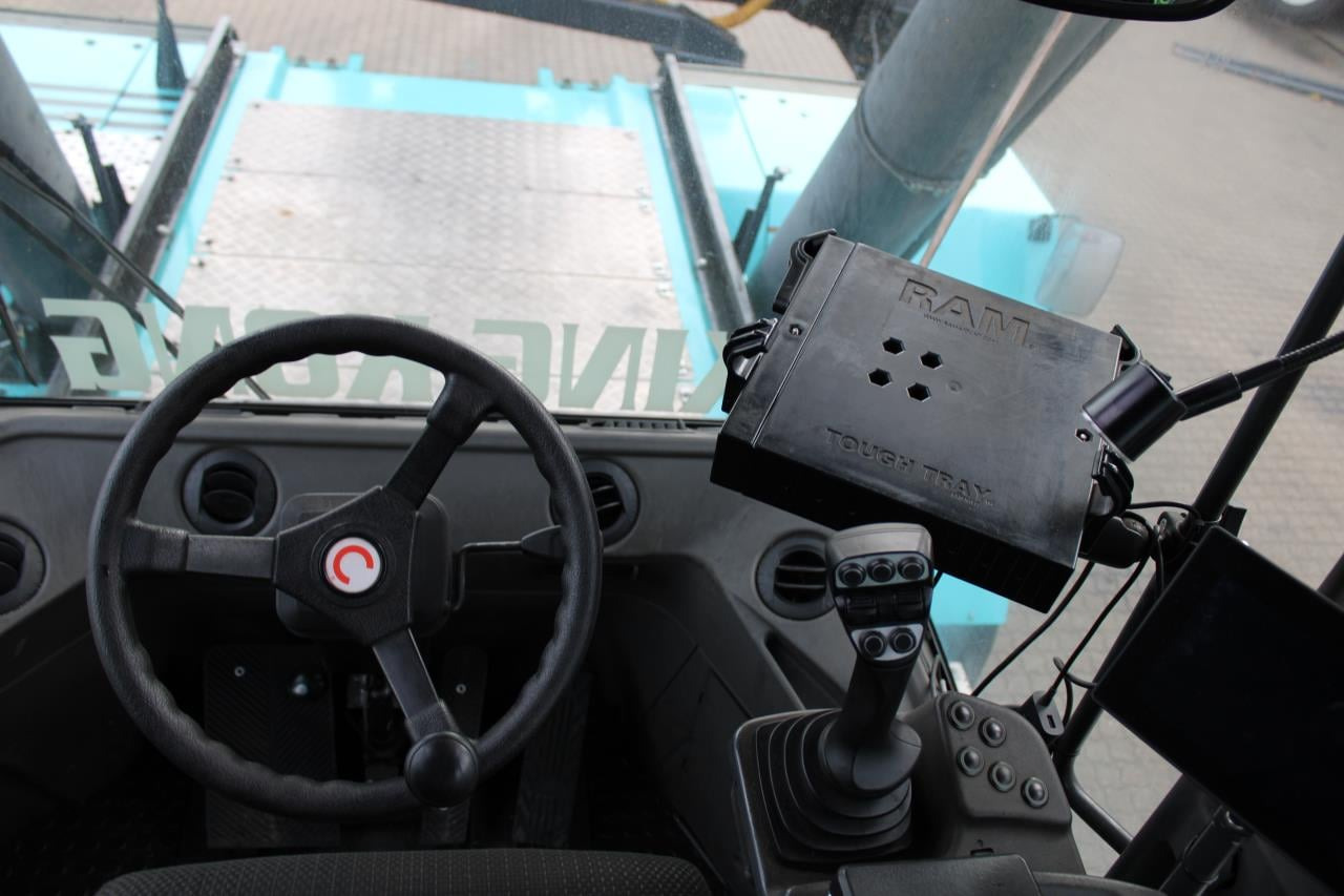 SMV 4538 CCX4 - Річстакер: фото 4 SMV 4538 CCX4 - Річстакер: фото 4