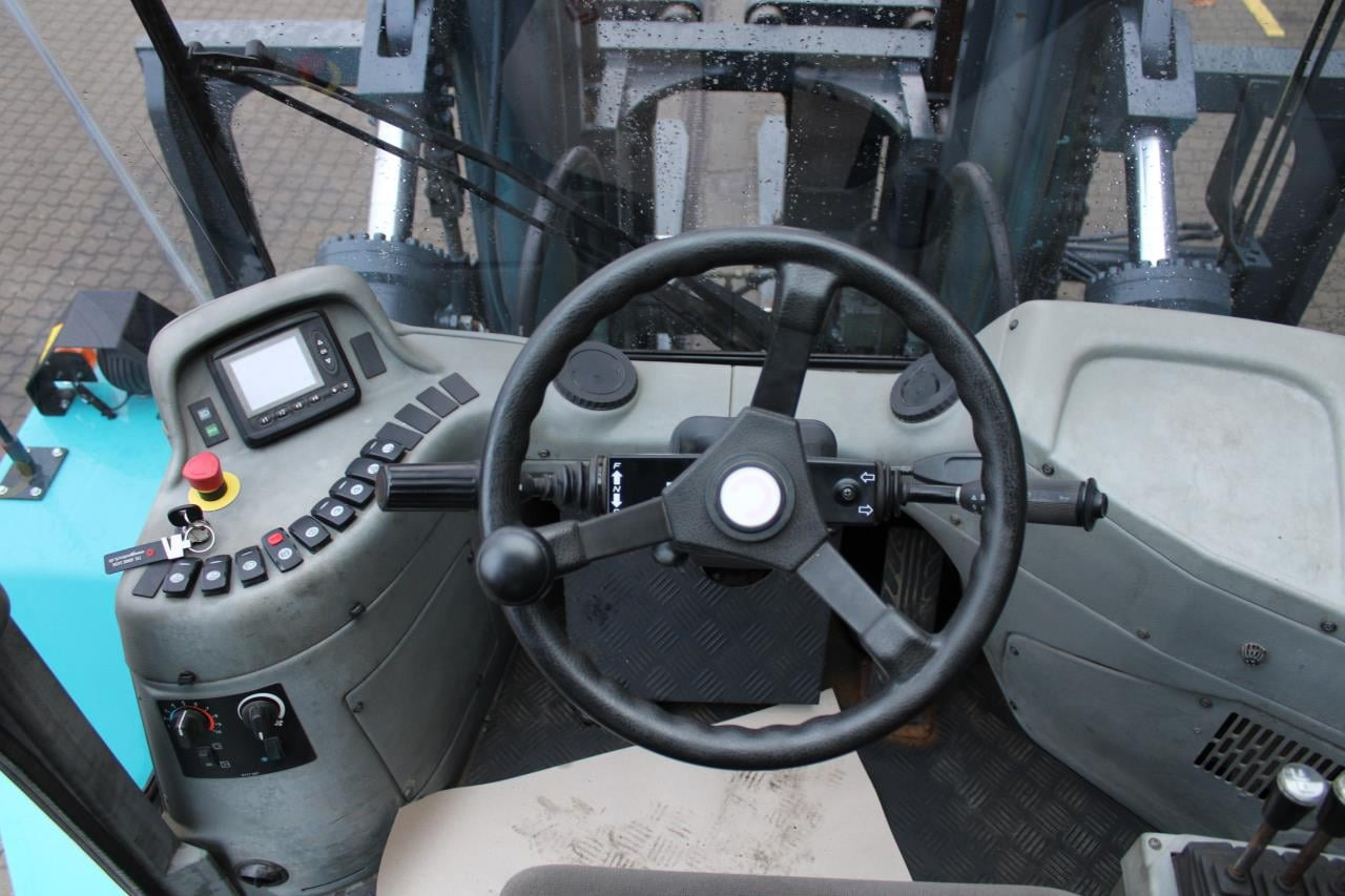 SMV SL25-1200B - Дизельний навантажувач: фото 4 SMV SL25-1200B - Дизельний навантажувач: фото 4