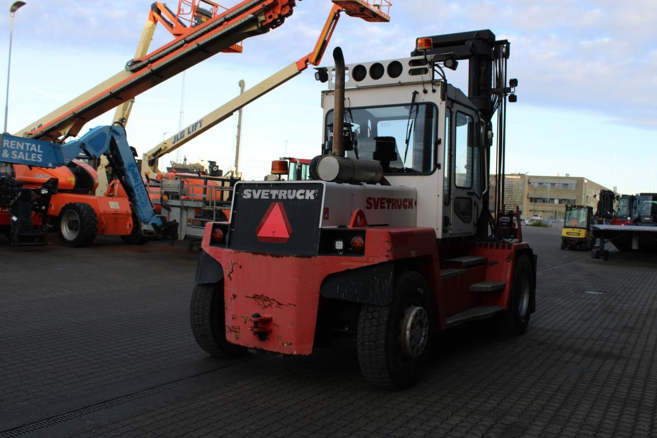 SveTruck 13660 - Дизельний навантажувач: фото 3 SveTruck 13660 - Дизельний навантажувач: фото 3