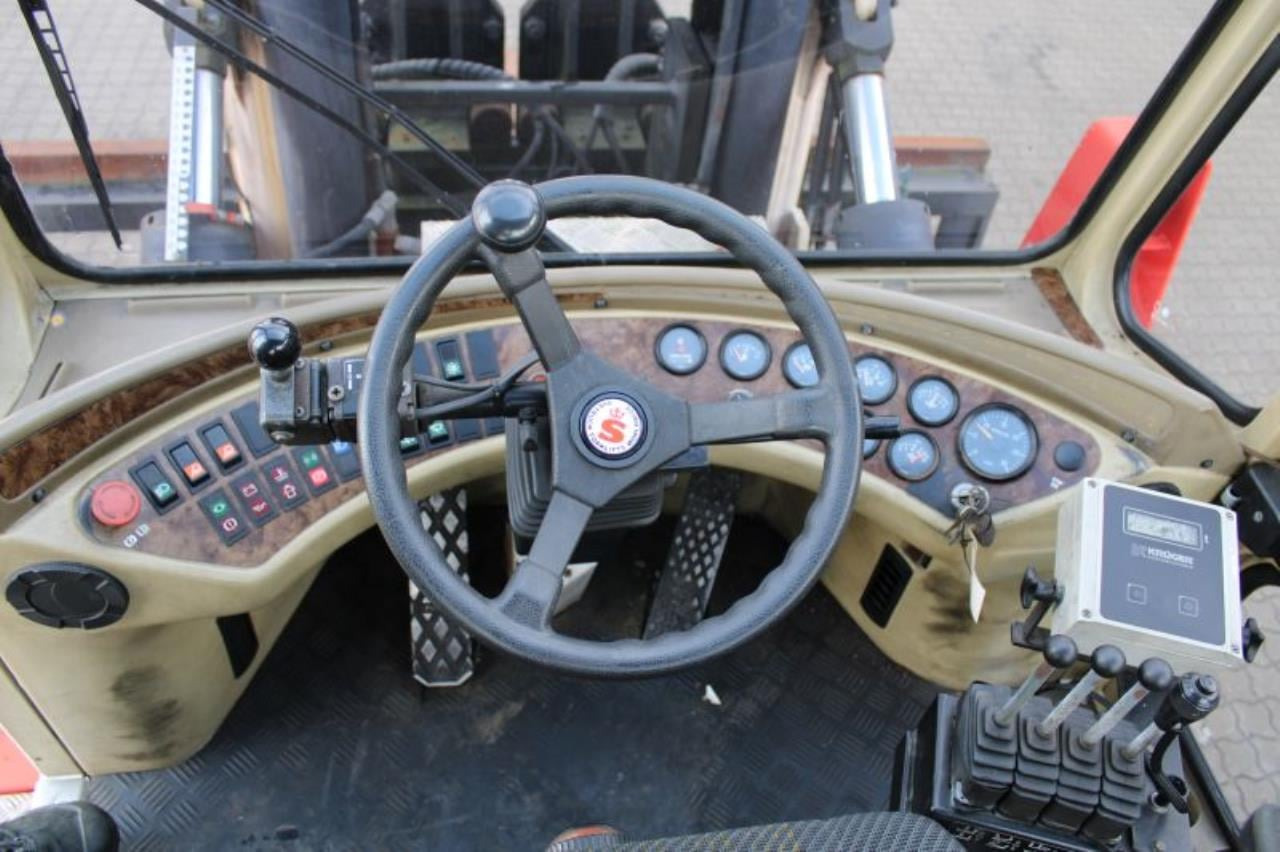 SveTruck 16120-38 - Дизельний навантажувач: фото 4 SveTruck 16120-38 - Дизельний навантажувач: фото 4