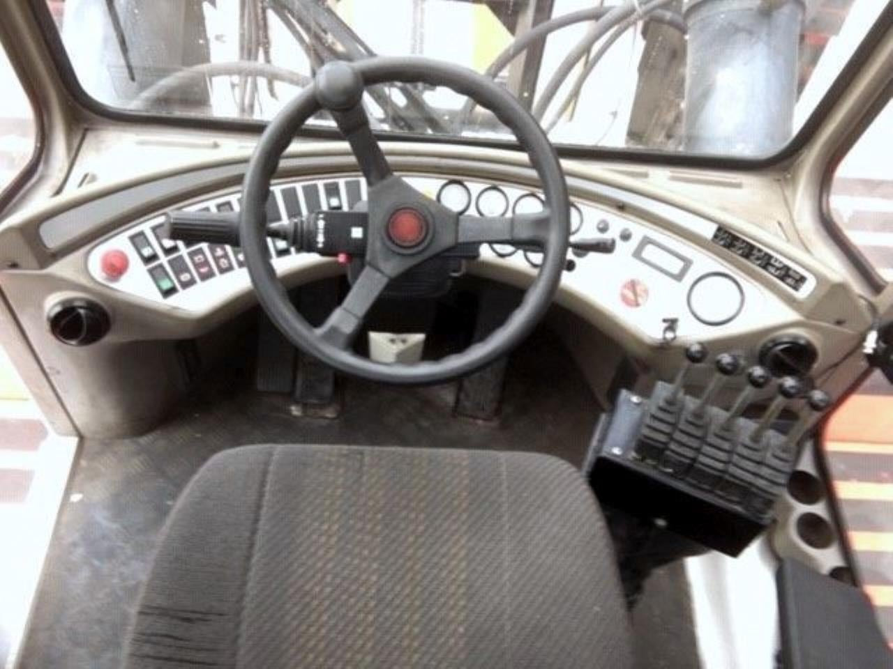 SveTruck 45120-57 - Дизельний навантажувач: фото 4 SveTruck 45120-57 - Дизельний навантажувач: фото 4