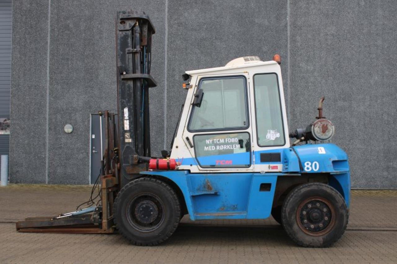 TCM FD80 - Дизельний навантажувач: фото 1 TCM FD80 - Дизельний навантажувач: фото 1