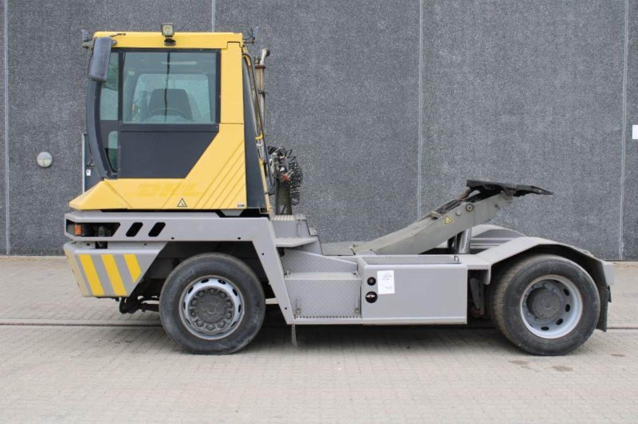 Terberg RT222 - Термінальний трактор: фото 1 Terberg RT222 - Термінальний трактор: фото 1