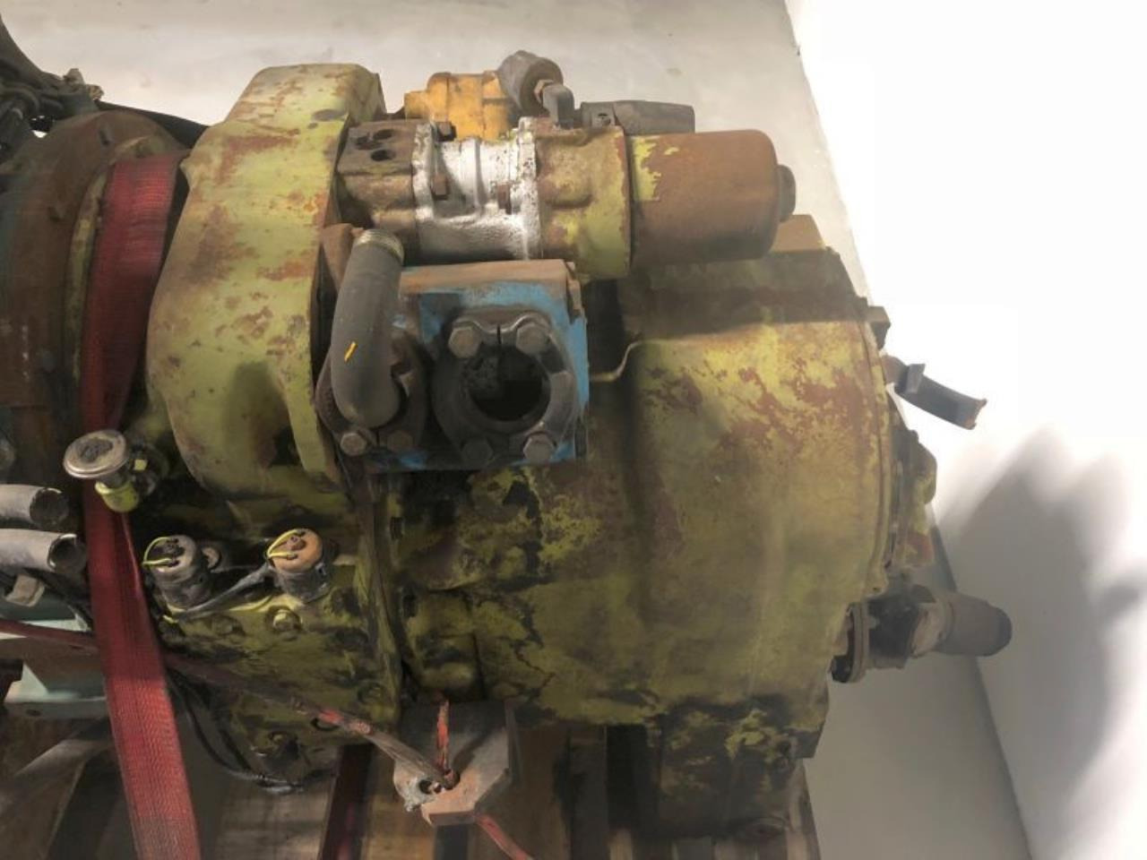 Dana T32.000 - Запчастини в категорії Вантажно-розвантажувальна техніка: фото 1 Dana T32.000 - Запчастини в категорії Вантажно-розвантажувальна техніка: фото 1