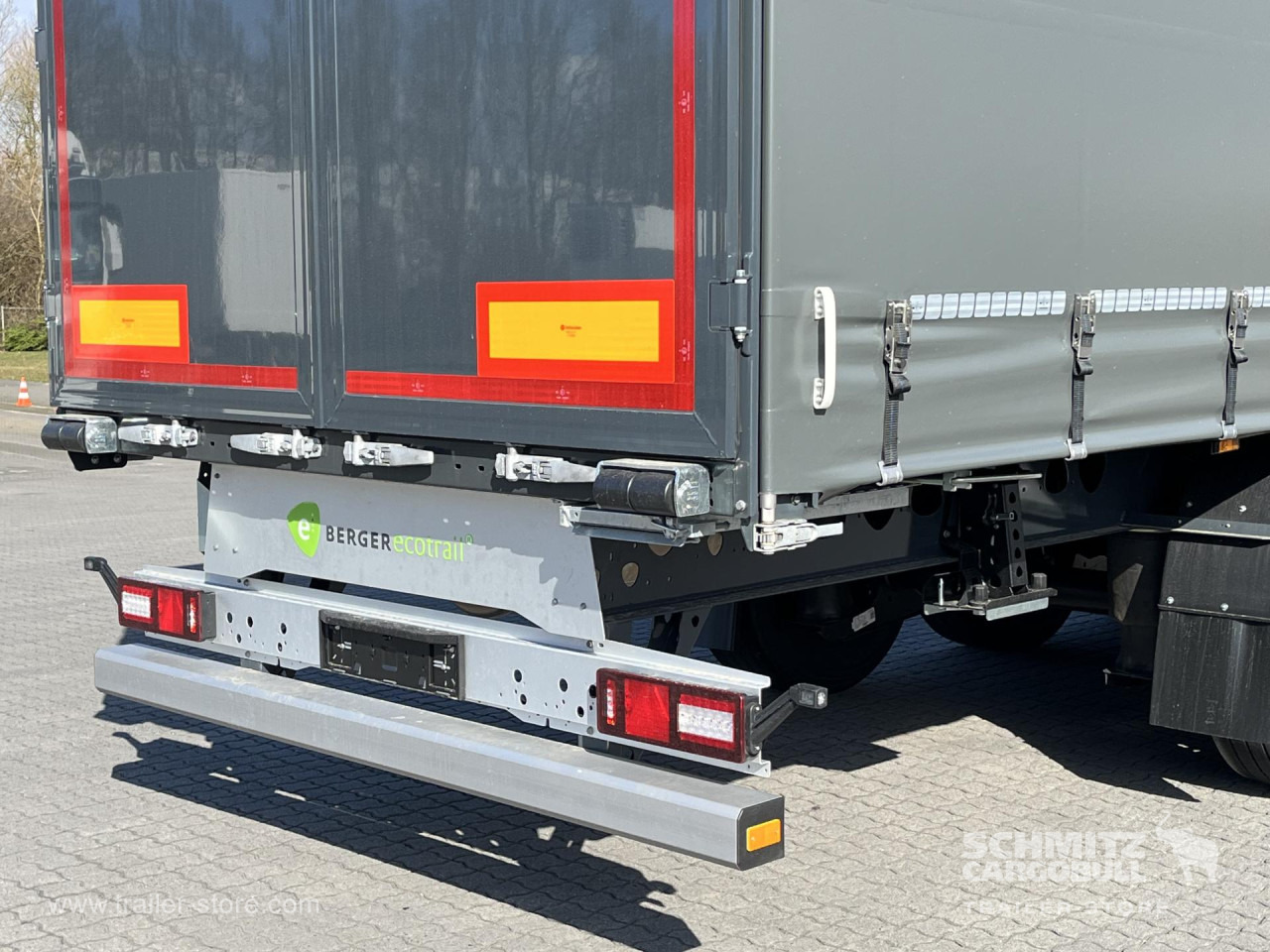 BERGER Auflieger Curtainsider Standard - Тентований напівпричіп: фото 4 BERGER Auflieger Curtainsider Standard - Тентований напівпричіп: фото 4