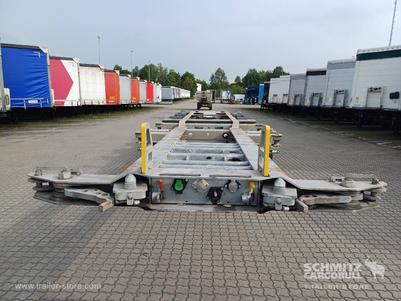 SCHMITZ Auflieger Containerfahrgestell Standard - Контейнеровоз/ Змінний кузов напівпричіп: фото 3 SCHMITZ Auflieger Containerfahrgestell Standard - Контейнеровоз/ Змінний кузов напівпричіп: фото 3