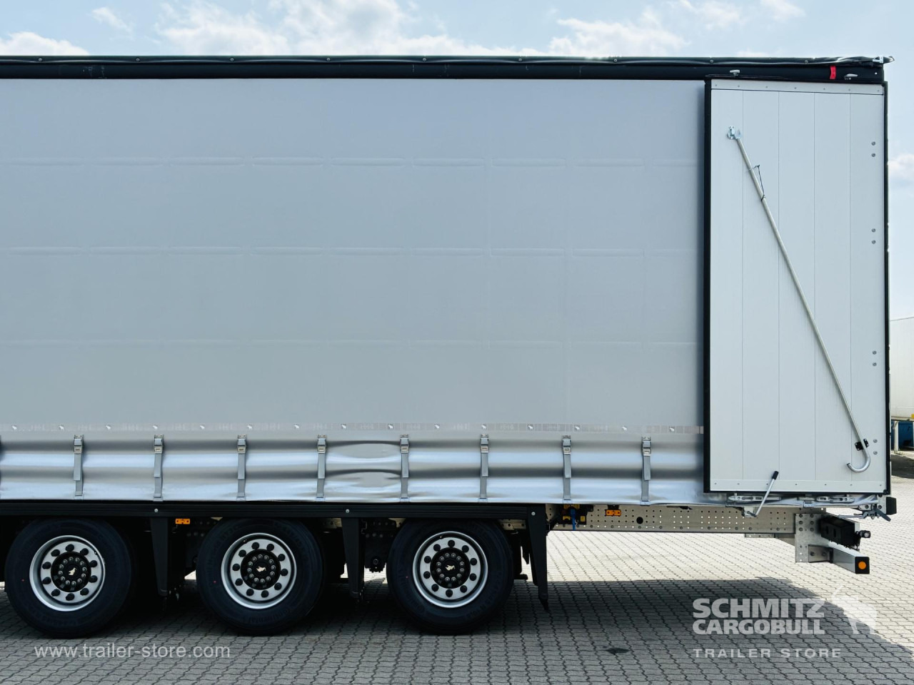 SCHMITZ Auflieger Curtainsider Mega - Тентований напівпричіп: фото 3 SCHMITZ Auflieger Curtainsider Mega - Тентований напівпричіп: фото 3