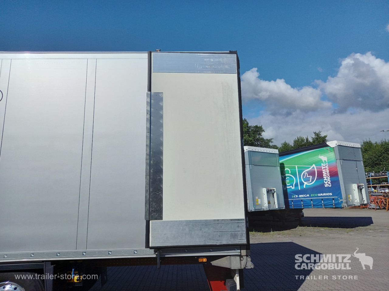 SCHMITZ Auflieger Tiefkühler Multitemp - Ізотермічний напівпричіп: фото 4 SCHMITZ Auflieger Tiefkühler Multitemp - Ізотермічний напівпричіп: фото 4